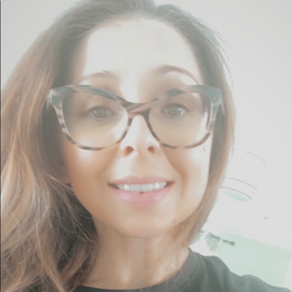 Meet your Posher, Cara